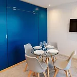 Stylish Flat With Workspace & Garage By Hostwise * بورتو