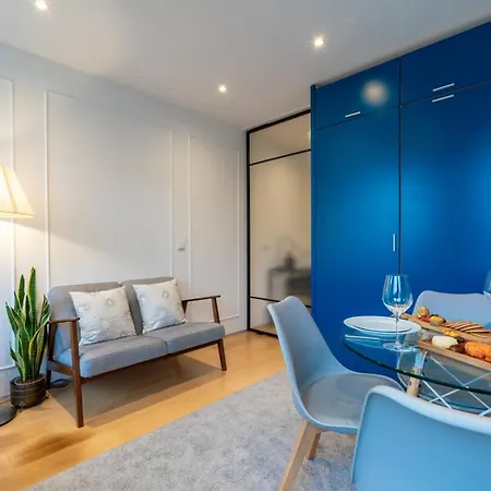 Stylish Flat With Workspace & Garage By Hostwise Appartement *